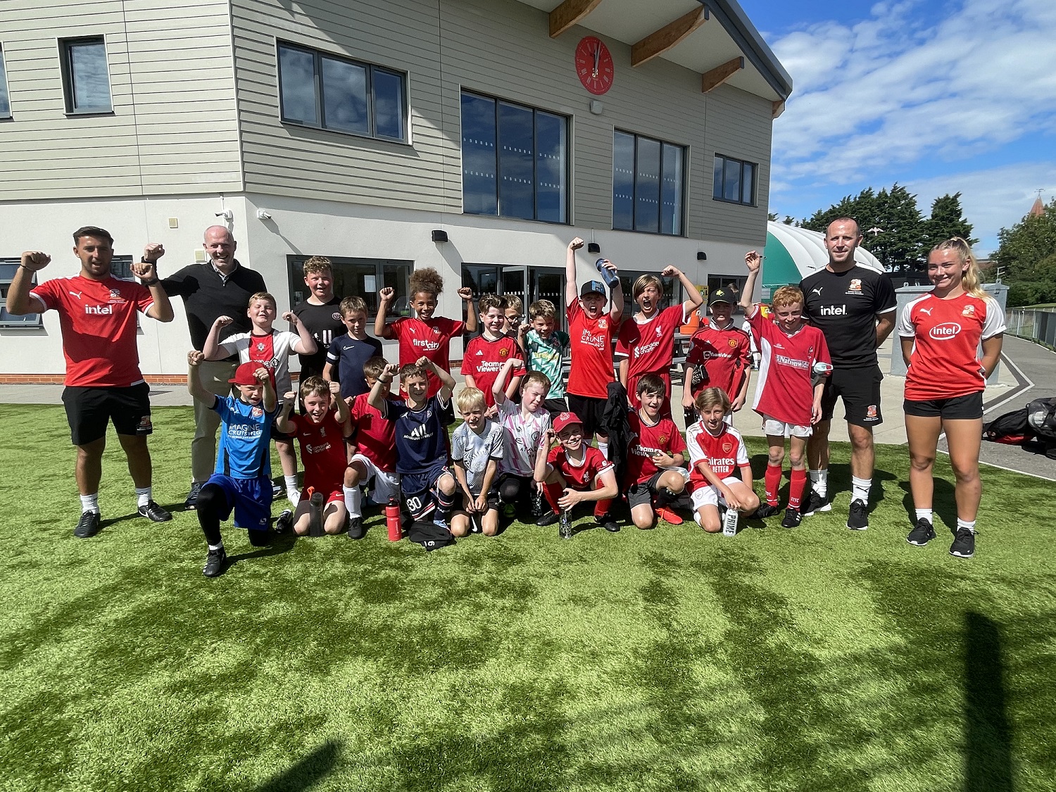 Justin Visits Swindon Town FC Community Foundation Facilities